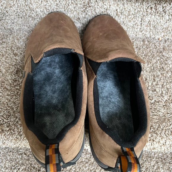 Merrell Men\'s Brown Jungle Closed Toe Leather Mules. main image 12